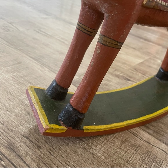 VINTAGE solid wood rocking horse decorative piece hand painted - Picture 8 of 13